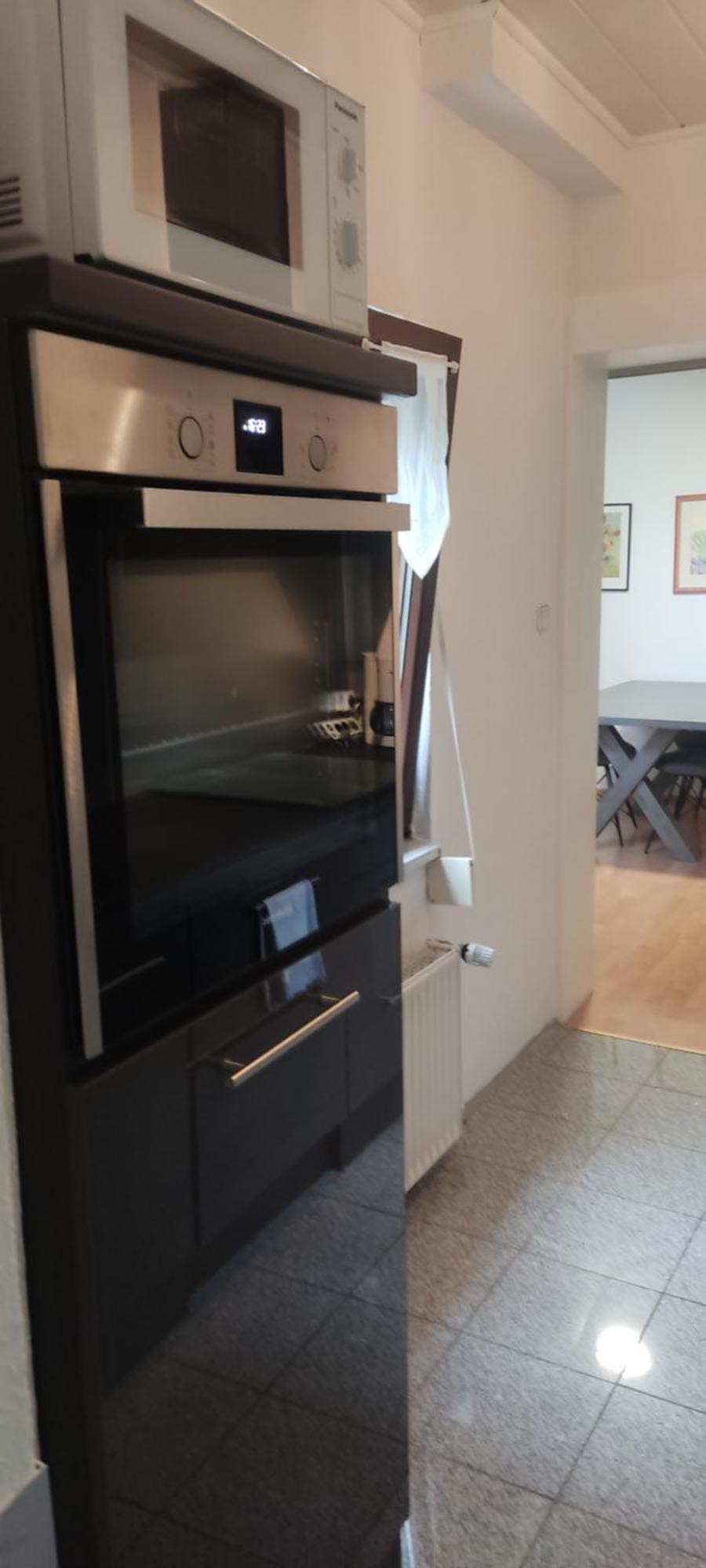 Schoene 3 Zi. Ferienwohnung Vor Den Toren Frankfurt Dreieich Bagian luar foto