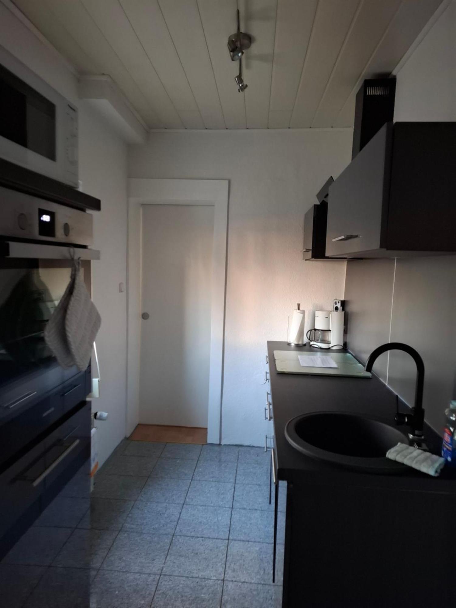 Schoene 3 Zi. Ferienwohnung Vor Den Toren Frankfurt Dreieich Bagian luar foto